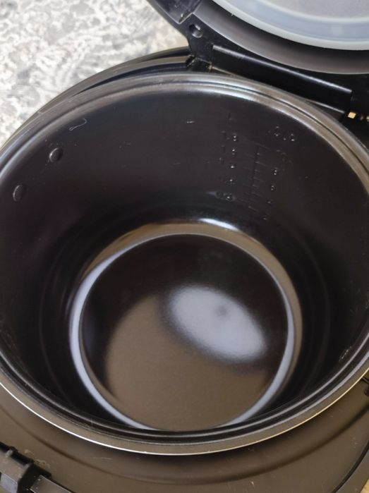 Мультиварка Recke MC-X160