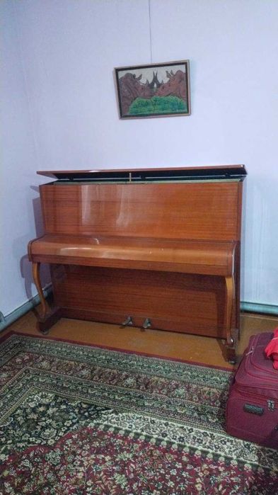 Fortopiano / pianino (Fuchs мо́не) Germanskiy