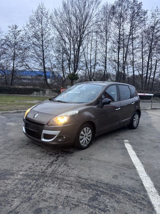 Renalult Scenic 1.6 Diesel 131 CP euro 5