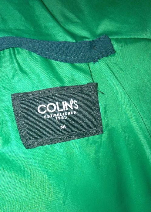 Продам куртку colin's