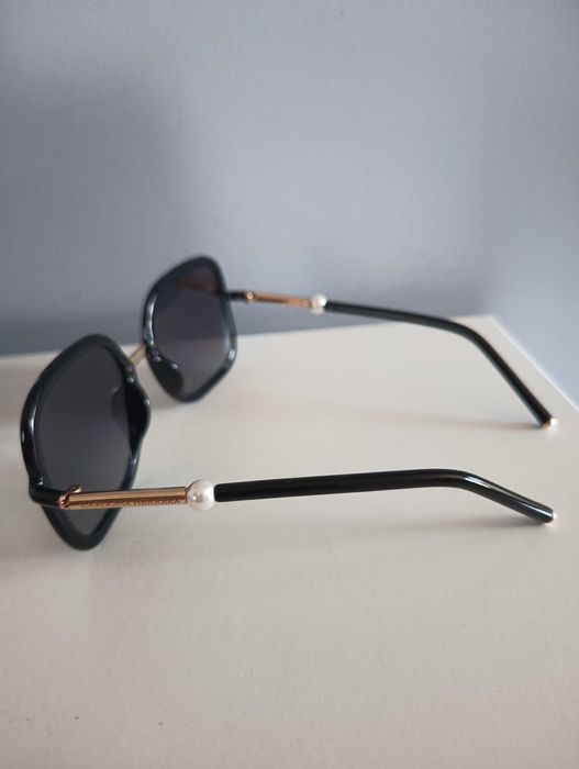 Дамски слънчеви очила Carolina Herrera