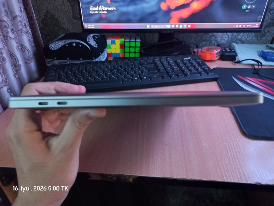 Macbook pro 13 inch