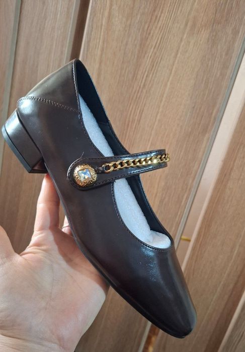 Балетки  от бренда Zara