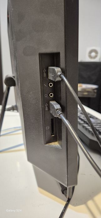 Calculator pc desktop lenovo all in one i3