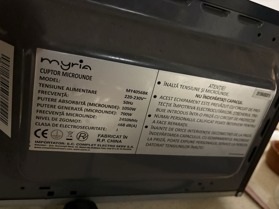 Defect ! Defect ! Aparat microunde myria cuptor electric bucatarie folosit 6 luni bunici iasi livrare prin olx