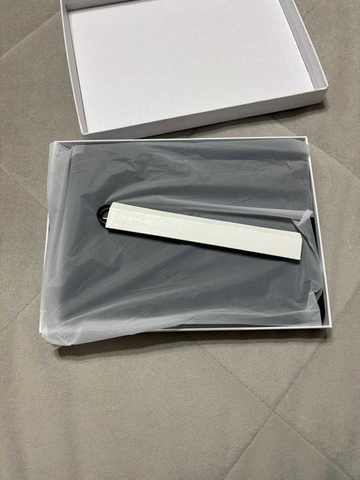 Новая Magnetic Keyboard клавиатура для iPad 11