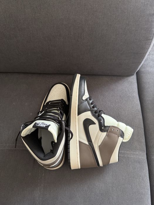 Jordan 1 High Mocha