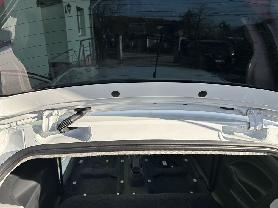 Ofer servicii de Detailing Auto/Curatare Tapiterie