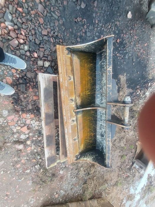 Планировачна кофа за комбиниран багер JSB 3cx