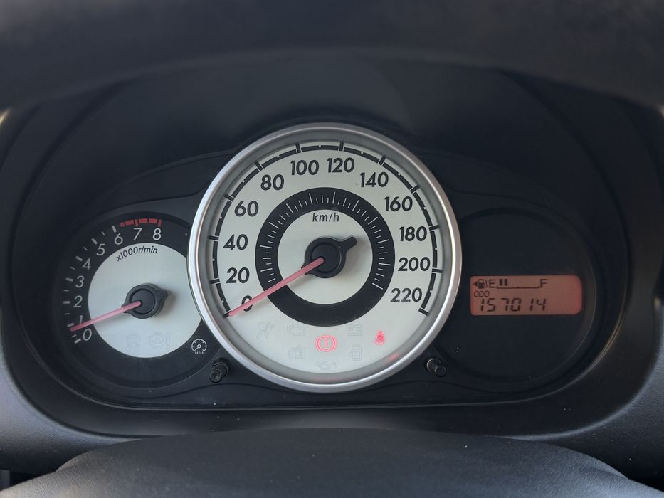 Vand   Mazda 2