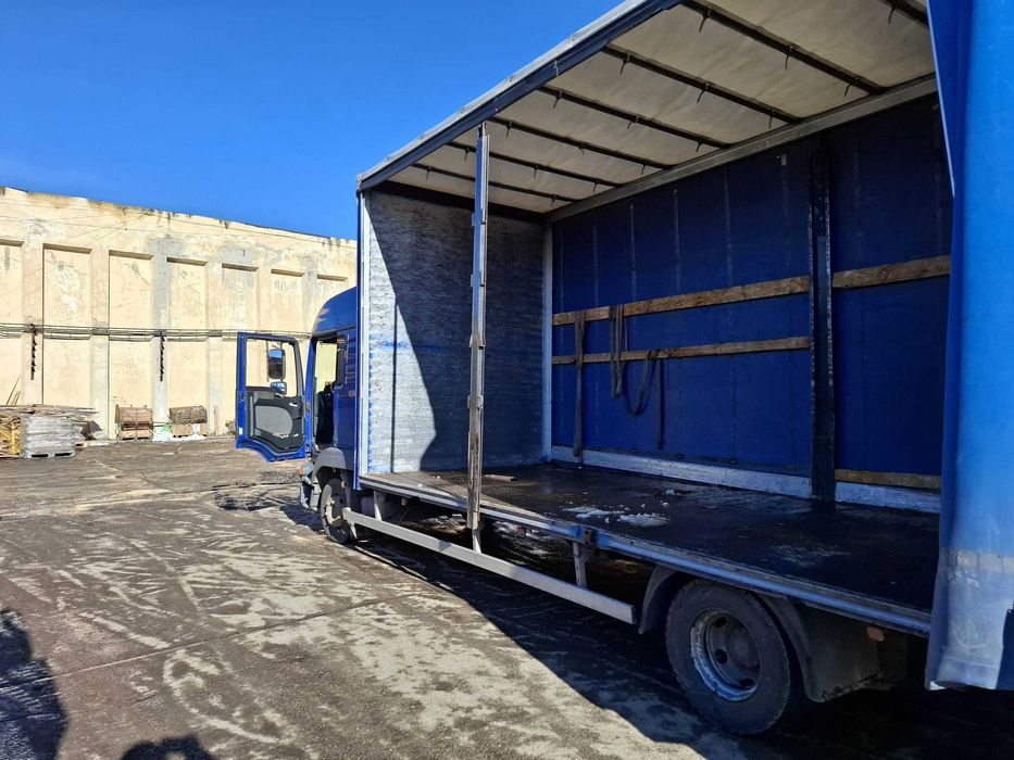 Vând camion MAN cu prelată