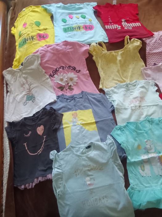 Продам детские вещи