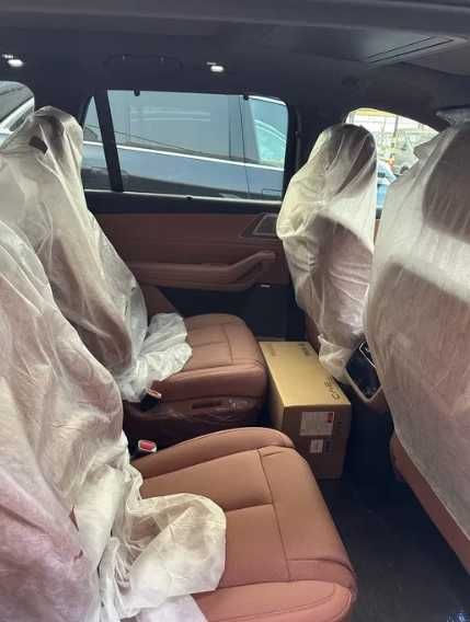 Срочно! Denza N8 2025г фулл! Черный / Оранжевый! Без пробега! НД 40!