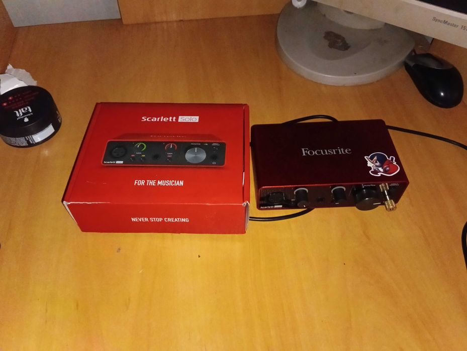 Продам аудио карту focusrite gen 3