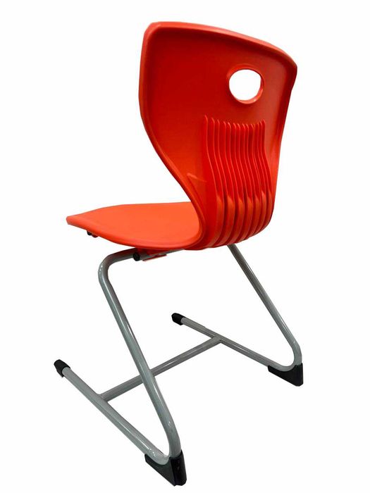 Стулья  школьные