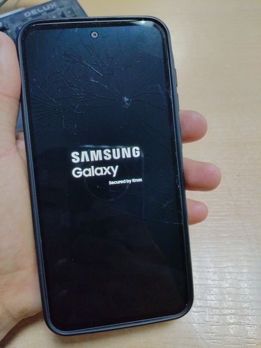 Продам телефон самсунг а 36 256 ГБ