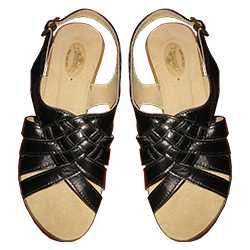 Нови кожени сандали, български