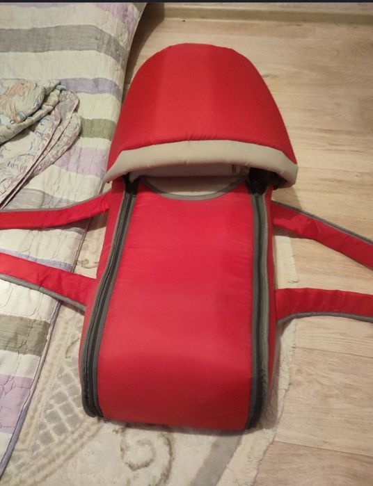 Продаю переноску нормально состояние