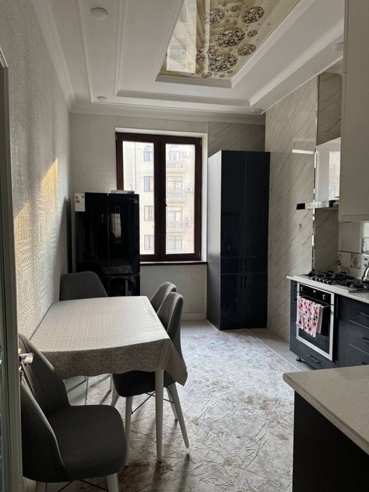 Срочно Сдаём Аренда! 3х комнатная квартира .Ул.А .Кадырий,Басри-Баба.