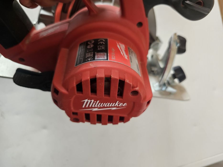 Makita,milwaulee 18v li ion brushless,pret pe bucata