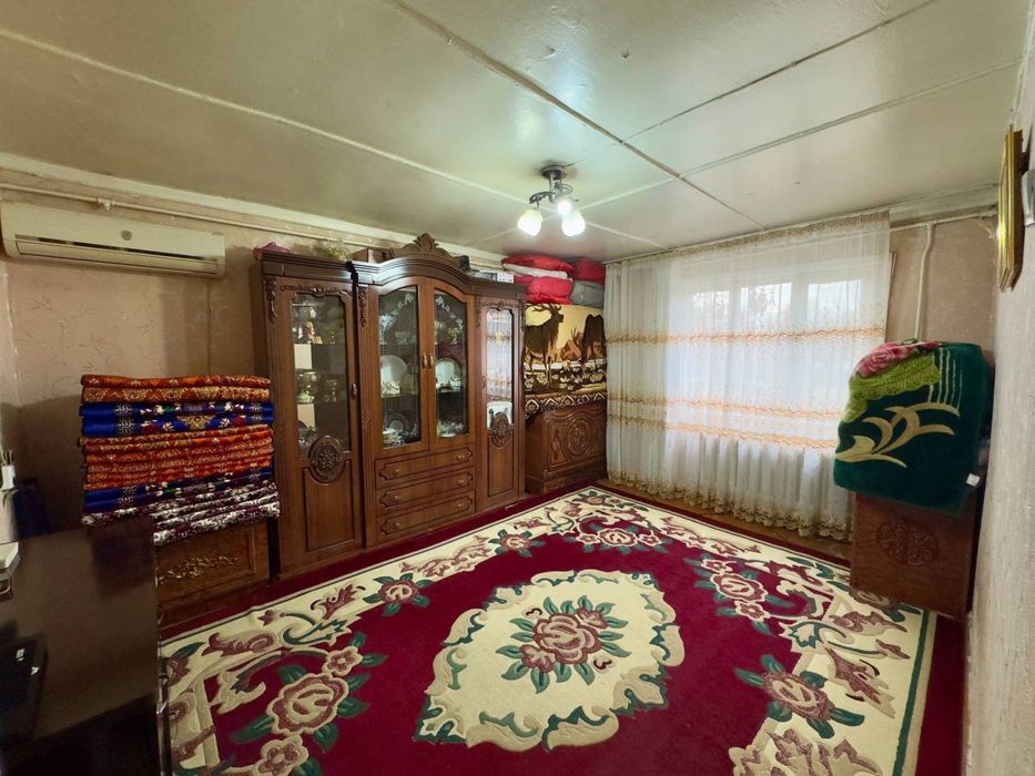 Срочно Продается Спутник 8 ,3/2/2 + огород ,сред ремонт