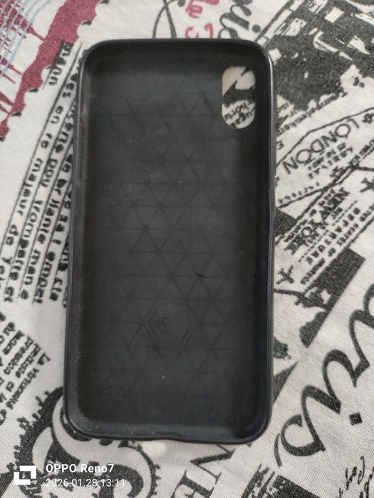 Чехол iPhone x б/у