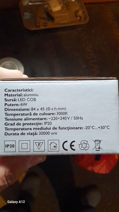 Spoturi și lămpi led