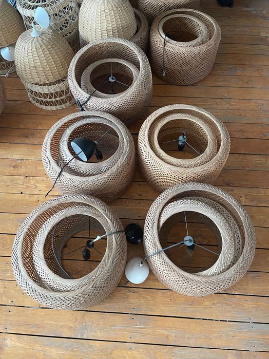 Мебель для двора,летника ,стол стулья,Люстра