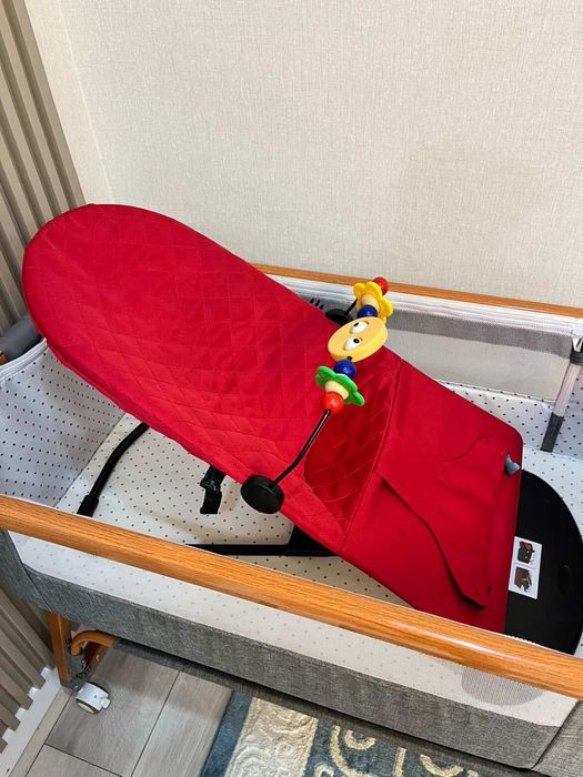 Продам детскую кроватку