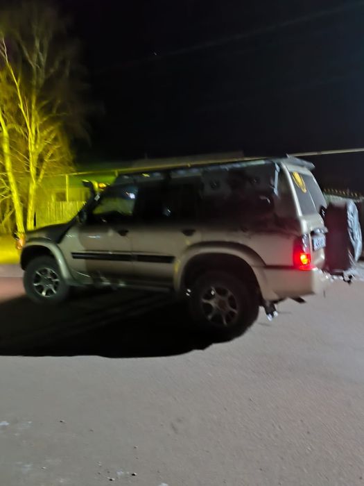 Нисан Патрол 2003 год...