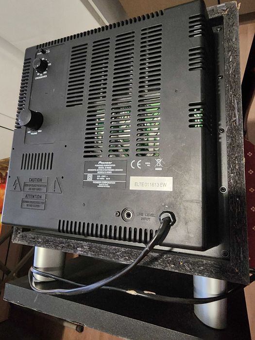 Музикална уредба Pioneer,Саундбар с две тонколони