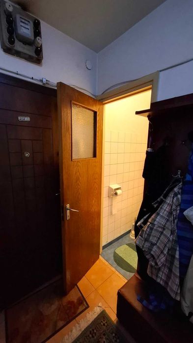 Apartament 4 camere Berceni, zona foarte buna, et 2