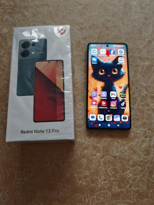 Продавам Redmi note 13 pro