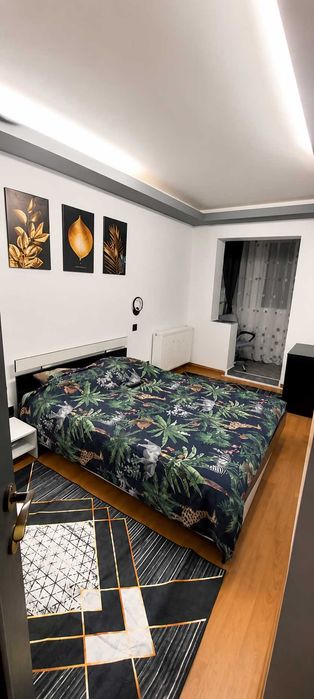 Apartament 3 camere de închiriat / Zona Spitalul Județean