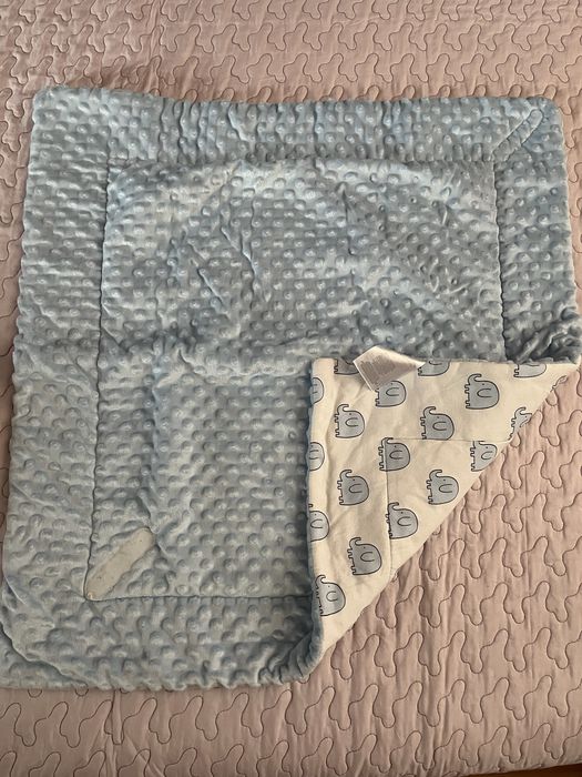 Чувлаче, одеалца, кърпи, чаршаф за количка за бебе
