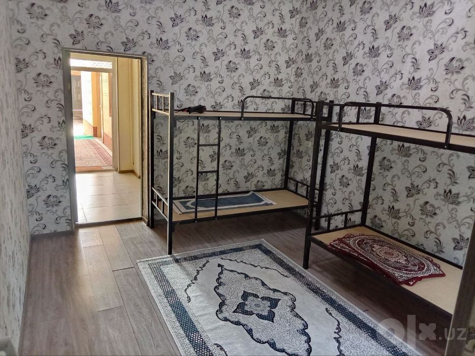 Чирчик ш-да Аник фанлар инстит енида, квартира кизларга