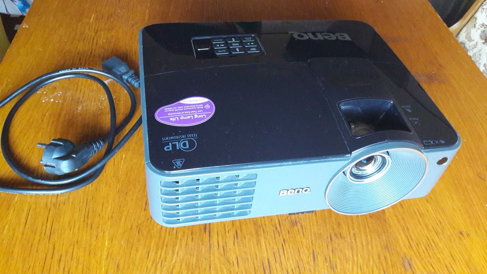 Video Proiector BENQ model MX503
