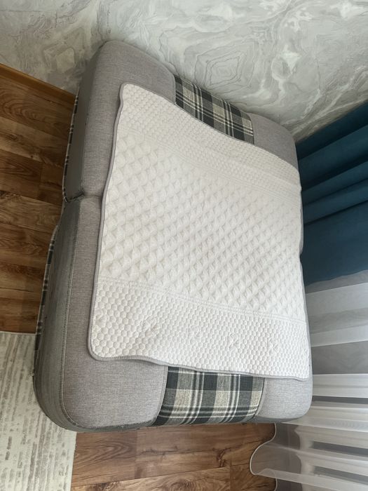 Продам диван и кресло