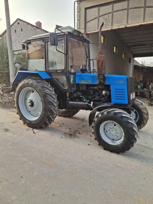 Продаётся Трактор Беларусь 1025