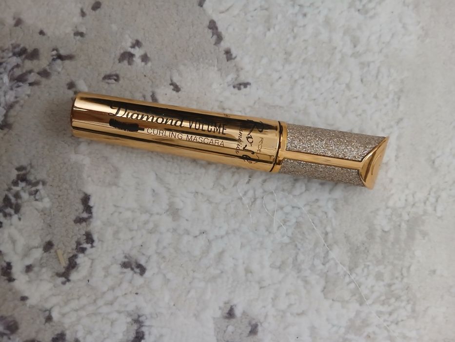 Косметика для женщин