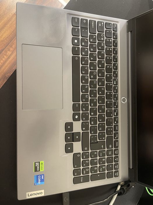 Lenovo Legion 5 | i7-14650HX | RTX 4070 | 32GB | 1TB | 240Hz + подарък