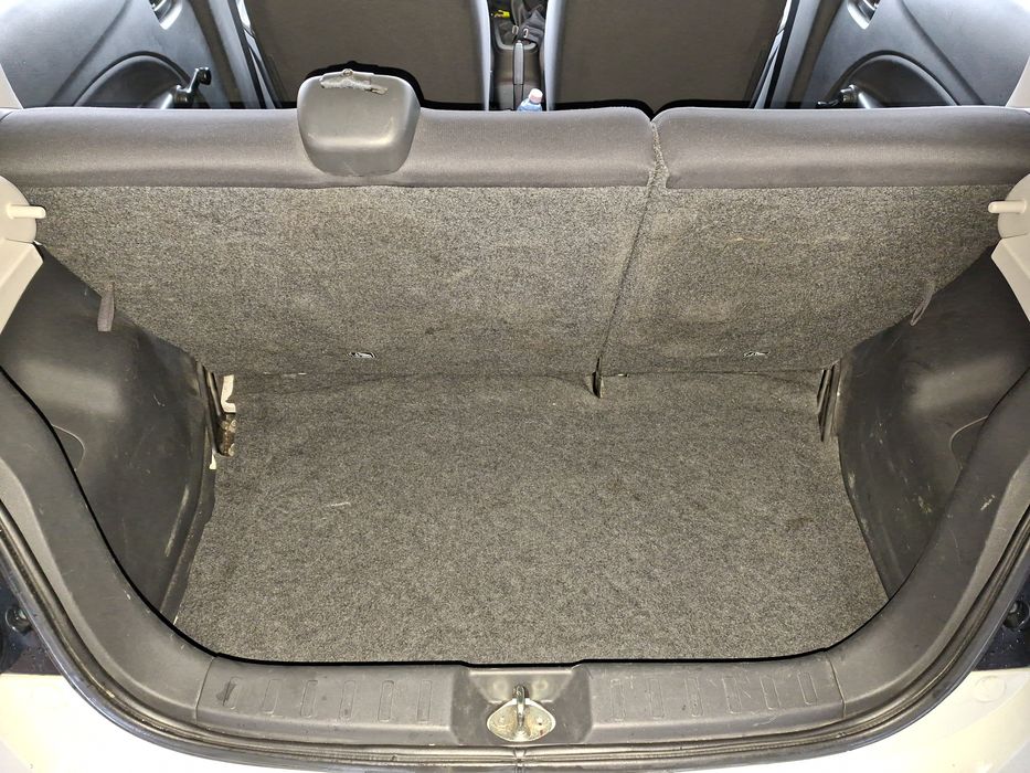 2015,104000km,Mitsubishi Space Star