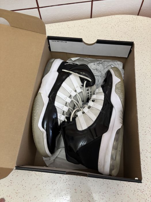 Vand jordan aura max