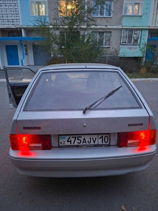 Продам машину ваз 2114