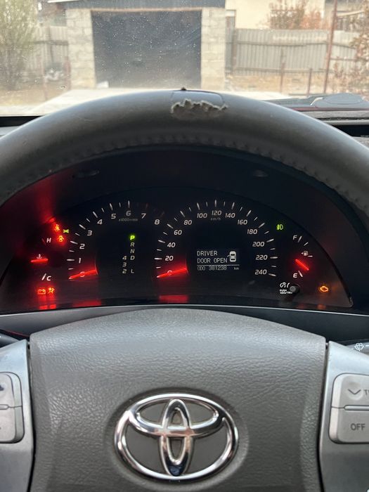 Тойота камри 40 2.4  бензин