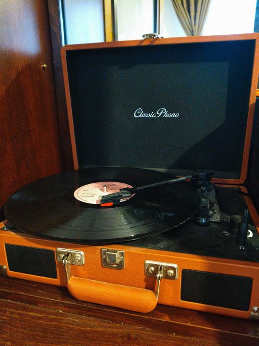 Pickup Lenco Portabil