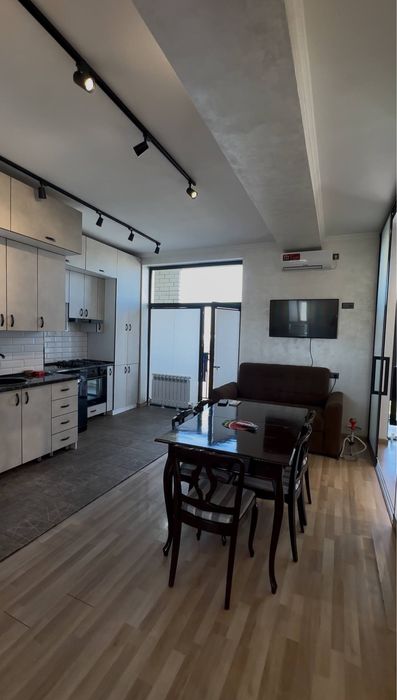 Срочно продается квартира 3/10/11 на шота руставели