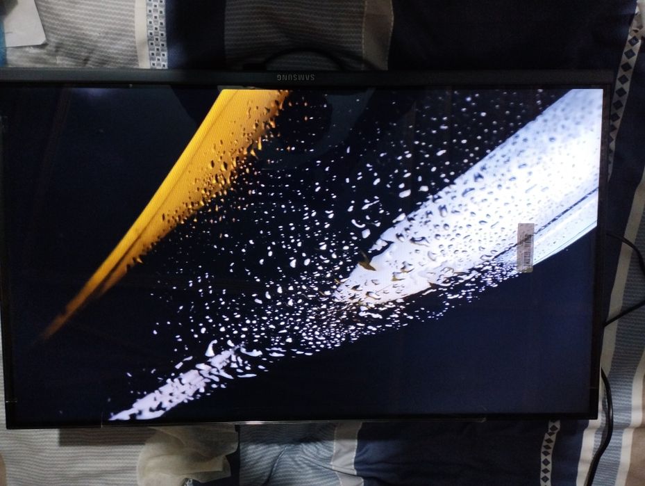 Samsung 32 duyum G 7000 SMART .TV