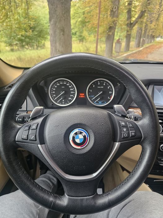 Bmw x6 activehybrid full option