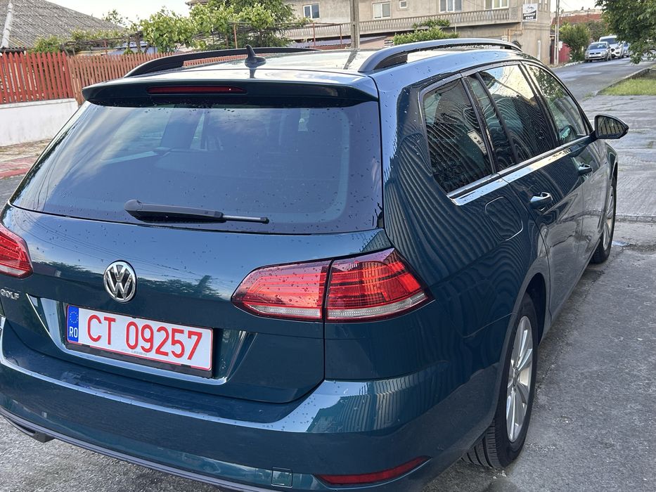 VOLKSWAGEN Golf 2019 — imagine 5